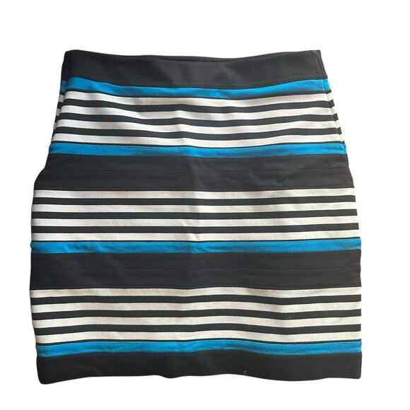 Express Striped Fitted Skirt Y2K Zip up Back Short Mini Size 8 - Picture 1 of 5